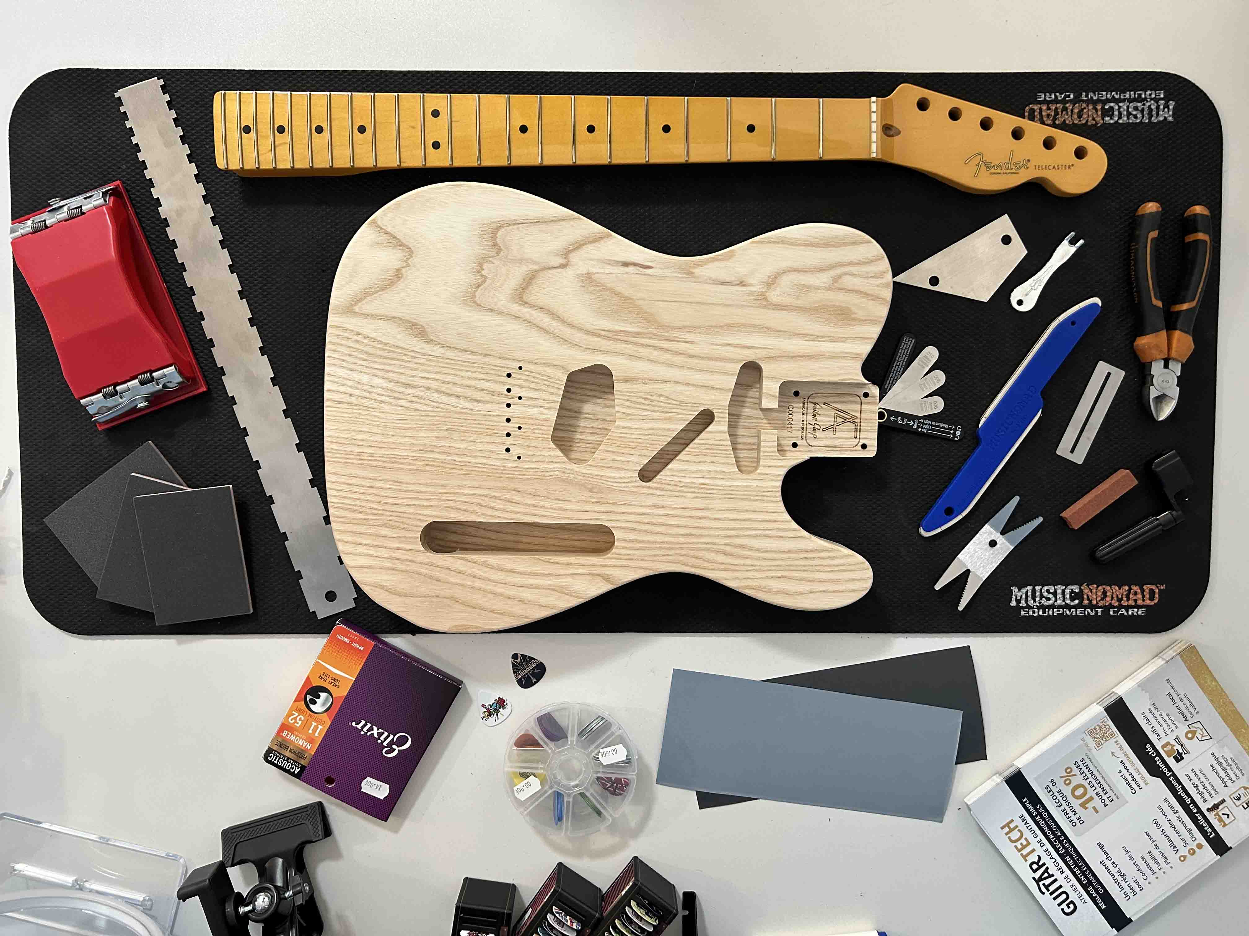 outils reglage frette , manche, sillet, guitare telecaster fender